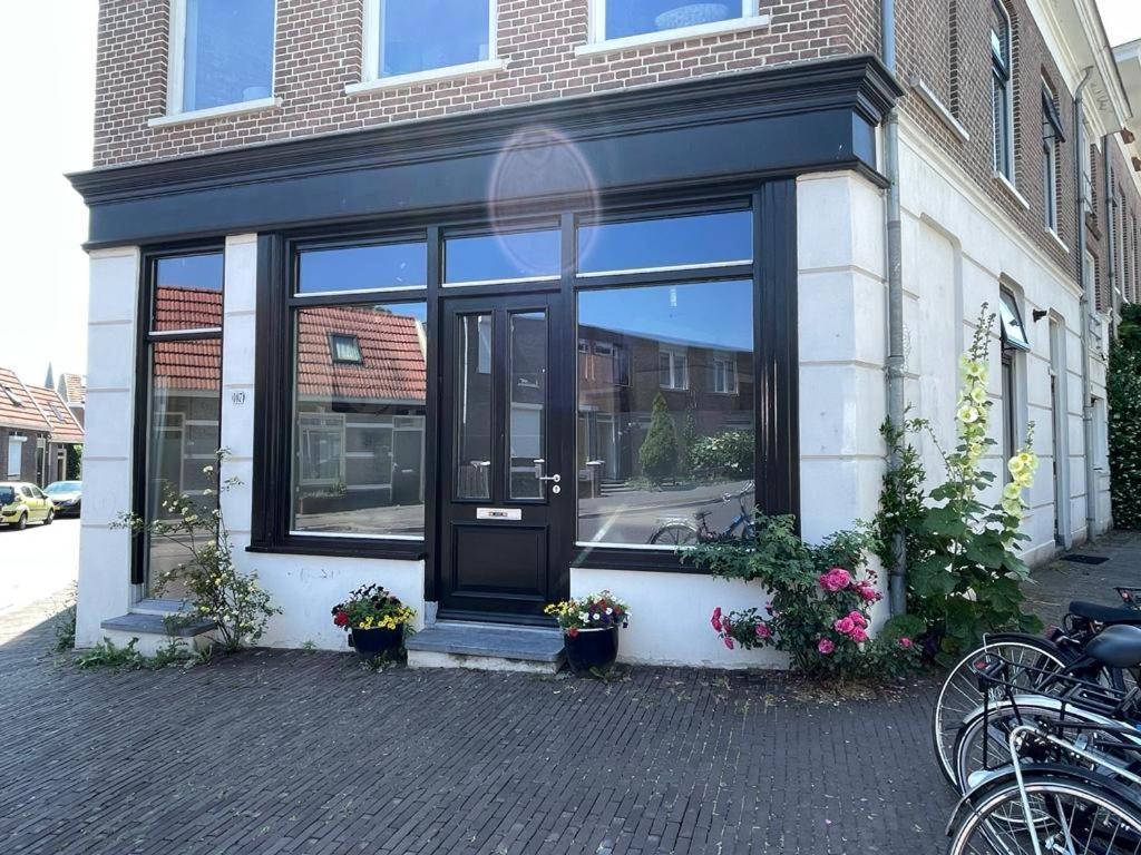 Studio Gerenoveerde Winkel Арнем Экстерьер фото